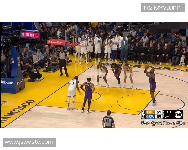 今天勇士与湖人精彩对决录像回放全场精彩瞬间解析