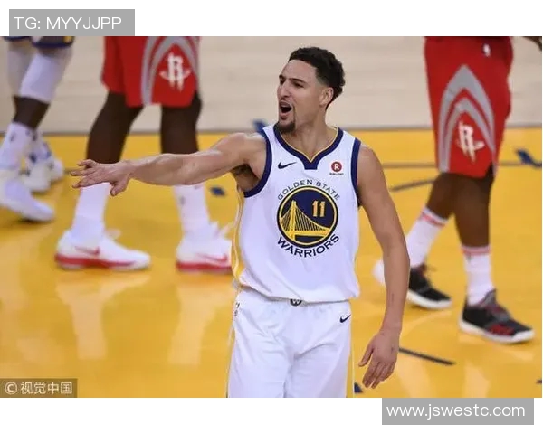 勇士队与倔金队激战11月5日赛场上演精彩对决引发球迷热议