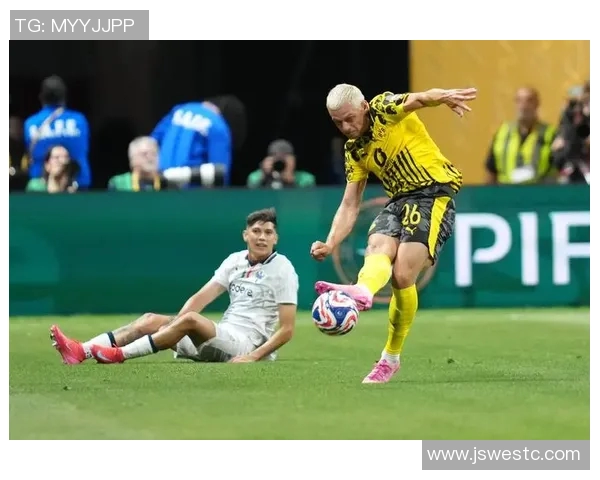 加沙队与蒙特雷队的精彩对决分析与赛后点评