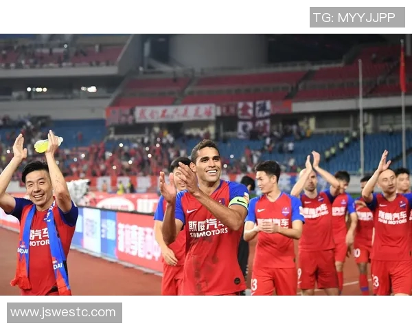 重庆斯威与鲁能精彩对决集锦回顾展现足球魅力与激情瞬间 重庆斯威与鲁能精彩对决集锦回顾展现足球魅力与激情瞬间