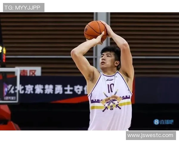 邹雨宸:从篮球新星到职业生涯的辉煌蜕变之路探索 邹雨宸:从篮球新星到职业生涯的辉煌蜕变之路探索