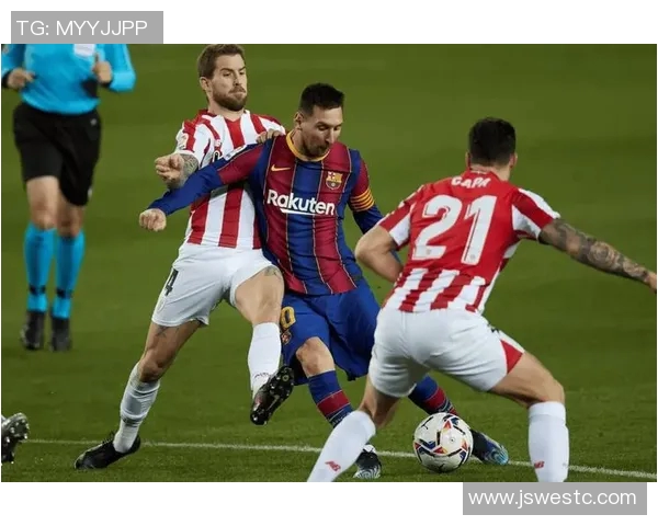 芝加哥与新英格兰比赛前瞻分析球队状态及战术对比 芝加哥与新英格兰比赛前瞻分析球队状态及战术对比