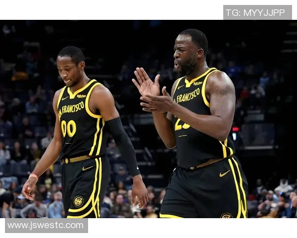 2020年NBA精彩对决回放篮网与勇士的激烈较量与精彩瞬间分析 2020年NBA精彩对决回放篮网与勇士的激烈较量与精彩瞬间分析