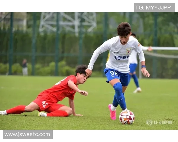 中国U21青年队迎战泰国U21队力争胜利展现实力与风采