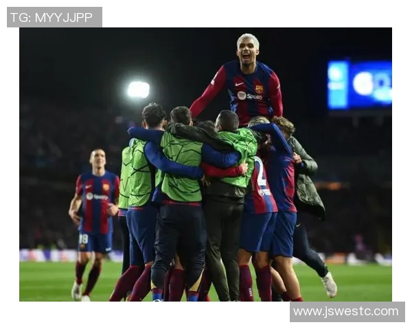 费伦茨与巴萨激战正酣球迷期待精彩对决再创历史辉煌